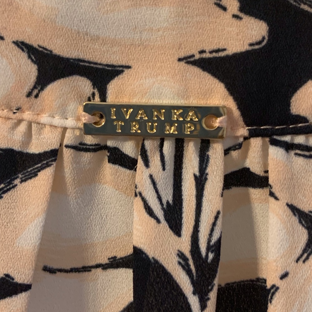 Floral Blouse by Ivanka Trump.  Size L. - Picture 8 of 11